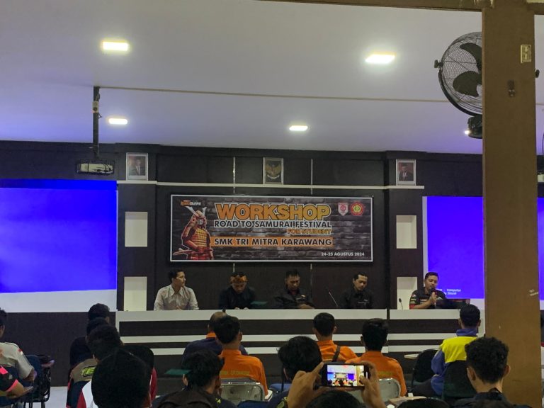 Siswa TSM dan TKR SMK MUTU Cikampek Mengikuti Workshop Painting Bersama Samurai Paint di SMK Trimitra