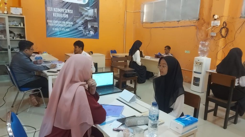 Test Paper PKL 2024: Evaluasi Komprehensif untuk Mencetak Generasi Berdaya Saing
