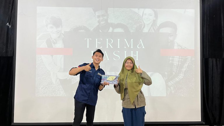 BERANI HADAPI, BERANI PEDULI EDUKASI: MENANGGULANGI BULLYING DI SEKOLAH