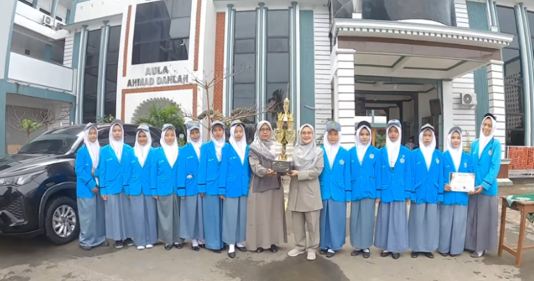 Paskibra SMK MUTU Cikampek "Agrasimha" Raih Juara 1 di Scouting Skill Competition Liga