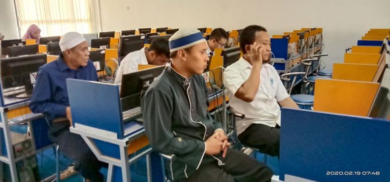 Tes Asesmen Kompetensi Minimal (AKM) Untuk Kepribadian dan Literasi Guru Guru SMK MUTU Cikampek