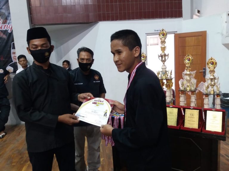 SMK TI Muhammadiyah Cikampek Juara Liga IPSI Karawang