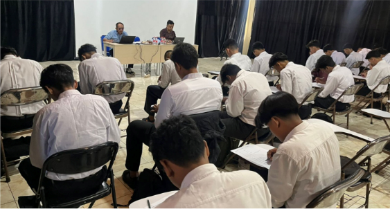 MENJADI ANDALAN INDUSTRI KOMITMEN SMK TI MUHAMMADIYAH CIKAMPEK DALAM PENGEMBANGAN SDM SIAP KERJA