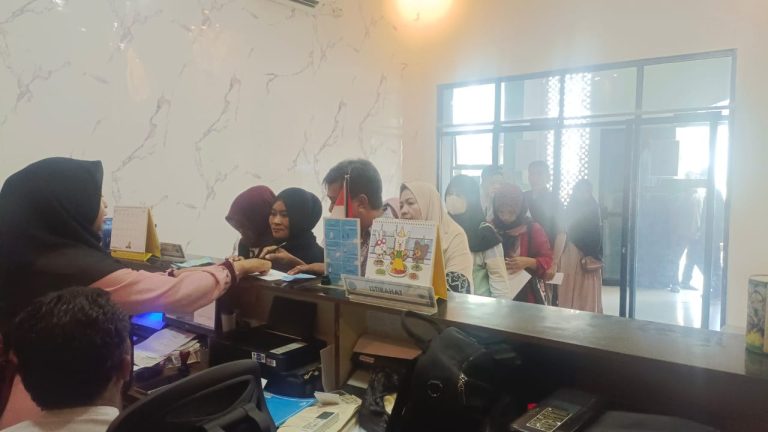 Antusias Calon Peserta Didik Baru, Pendaftar PPDB SMK MUTU Cikampek Tembus 600 Lebih